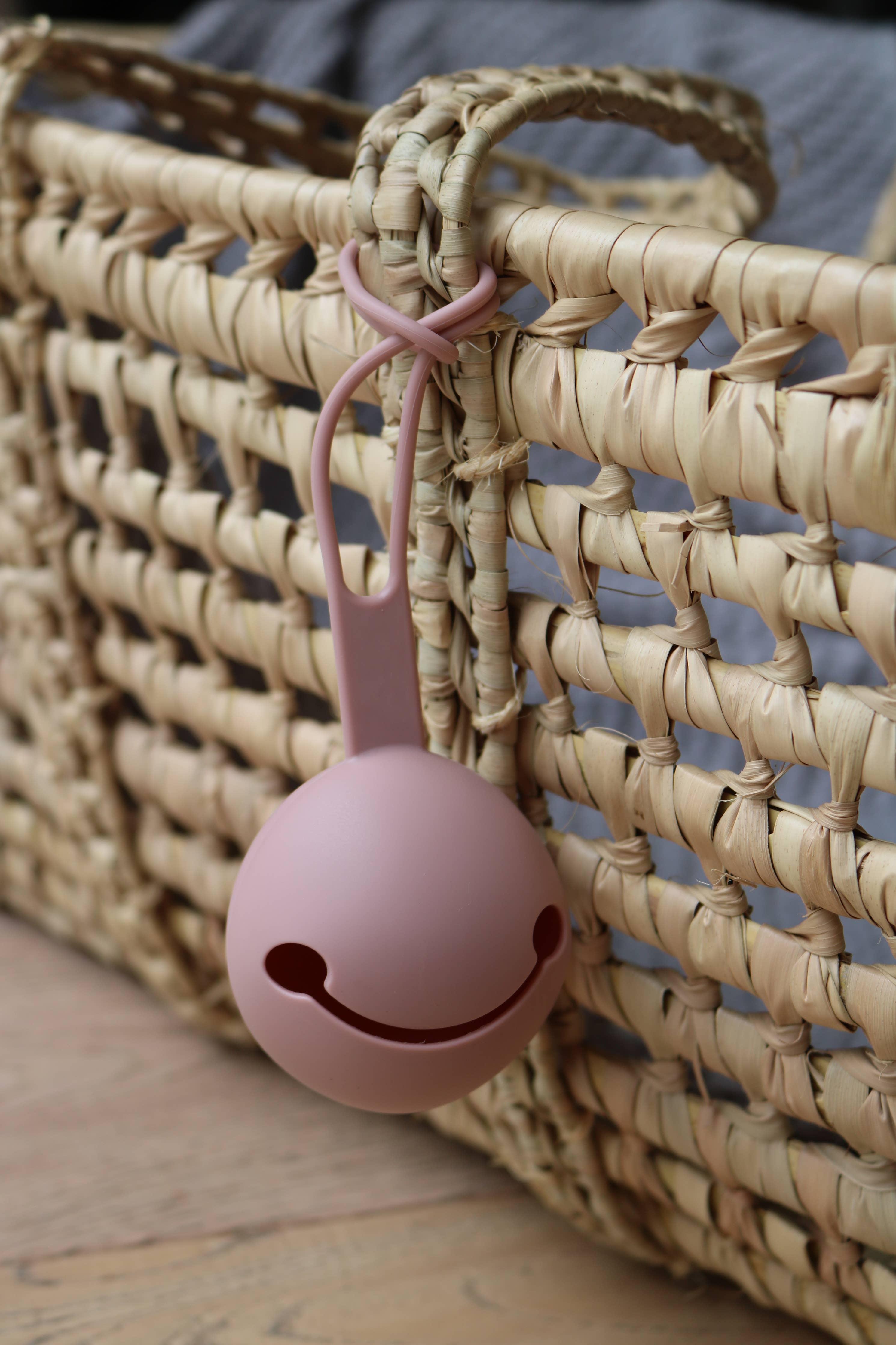 Pacifier Holder Color: Blush